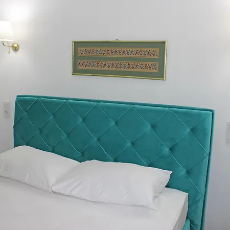 Helvacioglu Butik 호텔 *