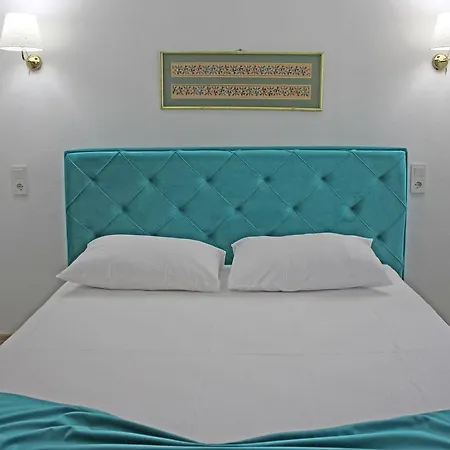 Helvacioglu Butik 博兹贾阿达岛